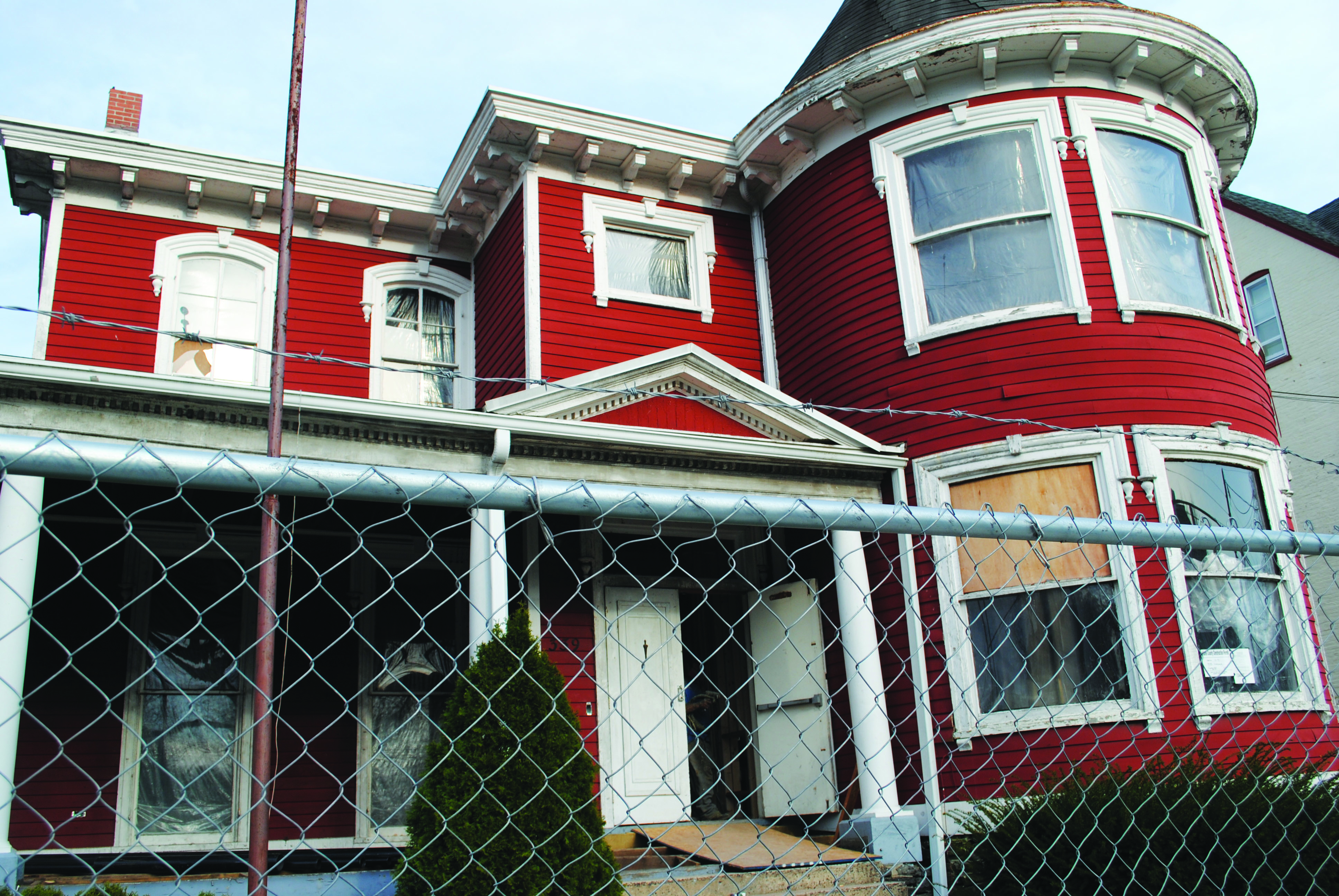 By Margarita Delgado, Assistant News Editor The lesson here: never listen to rumors. Some students, particularly those who reside in Funk House, Phi Sig, Stevens or the east quad, have...