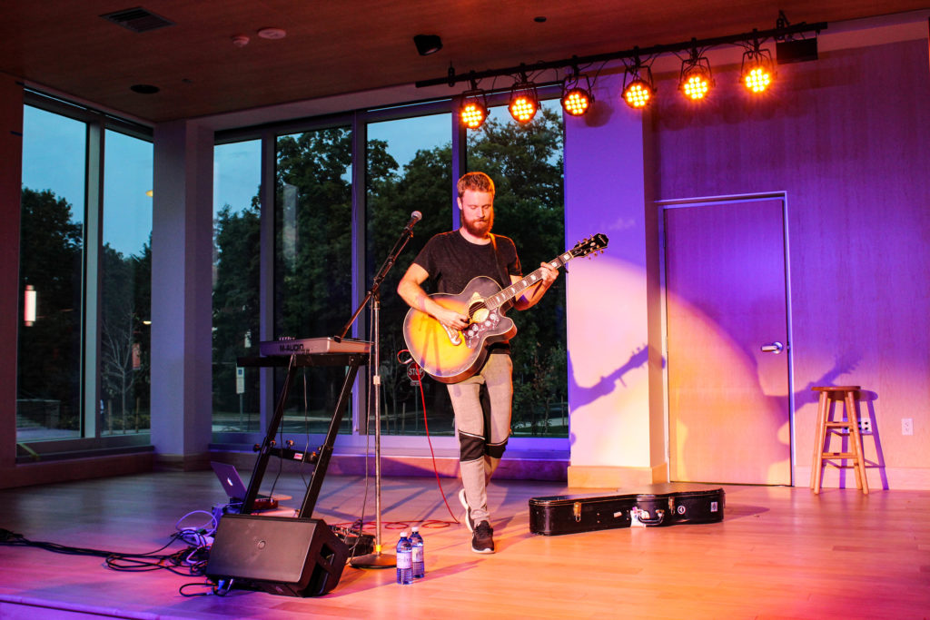 Abe Parker performed at the Junction for the first Coffeehouse Series event of the semester (Photo by Mary Frasier, The Gettysburgian).