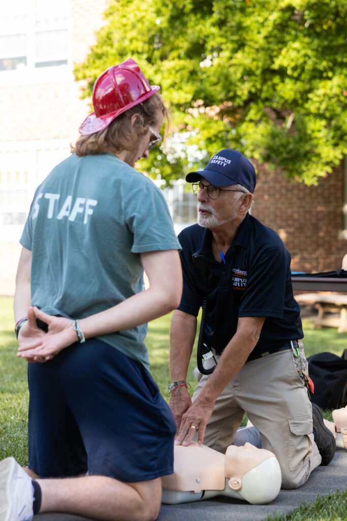 There were CPR demonstrations at Campus Safety Day on Sept. 22, 2022 (Photo Eric Lippe/The Gettysburgian).