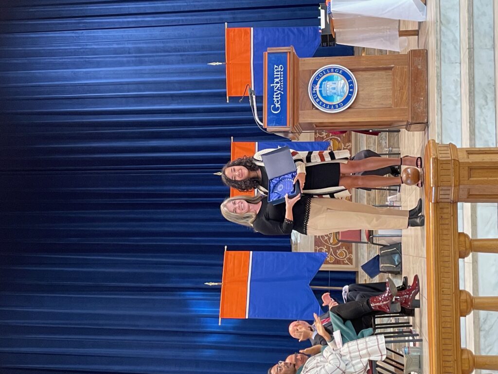 Miranda Zamora receives her award from Professor Anne Douds (Photo JAke Gramaz/The Gettysburgian)