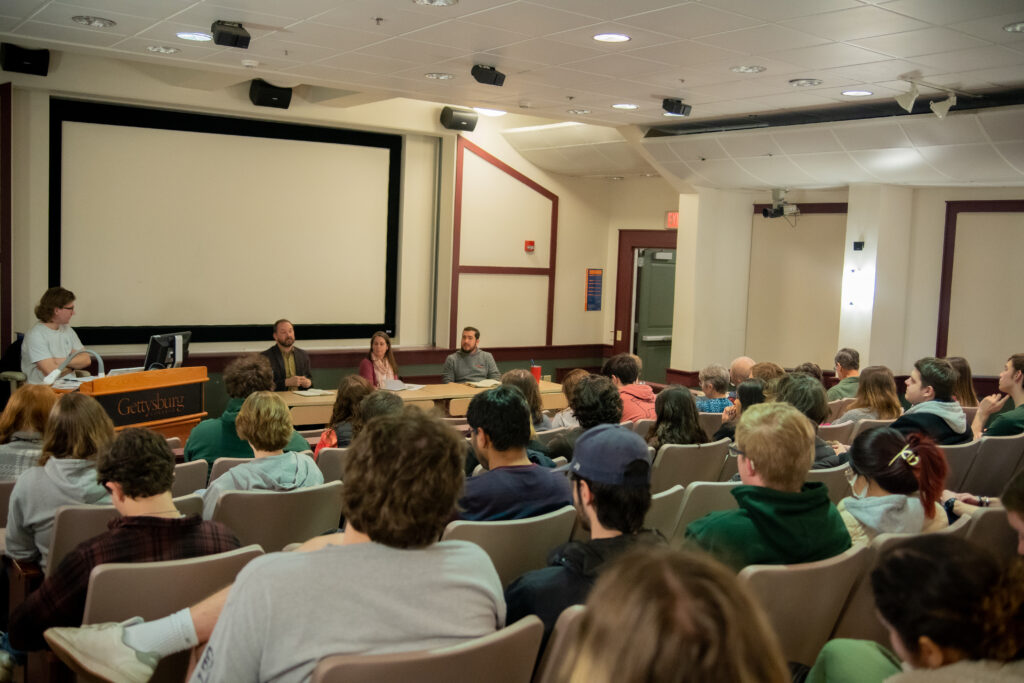 Students listen to the Climate change panel (Photo Will Oehler/The Gettysburgian)