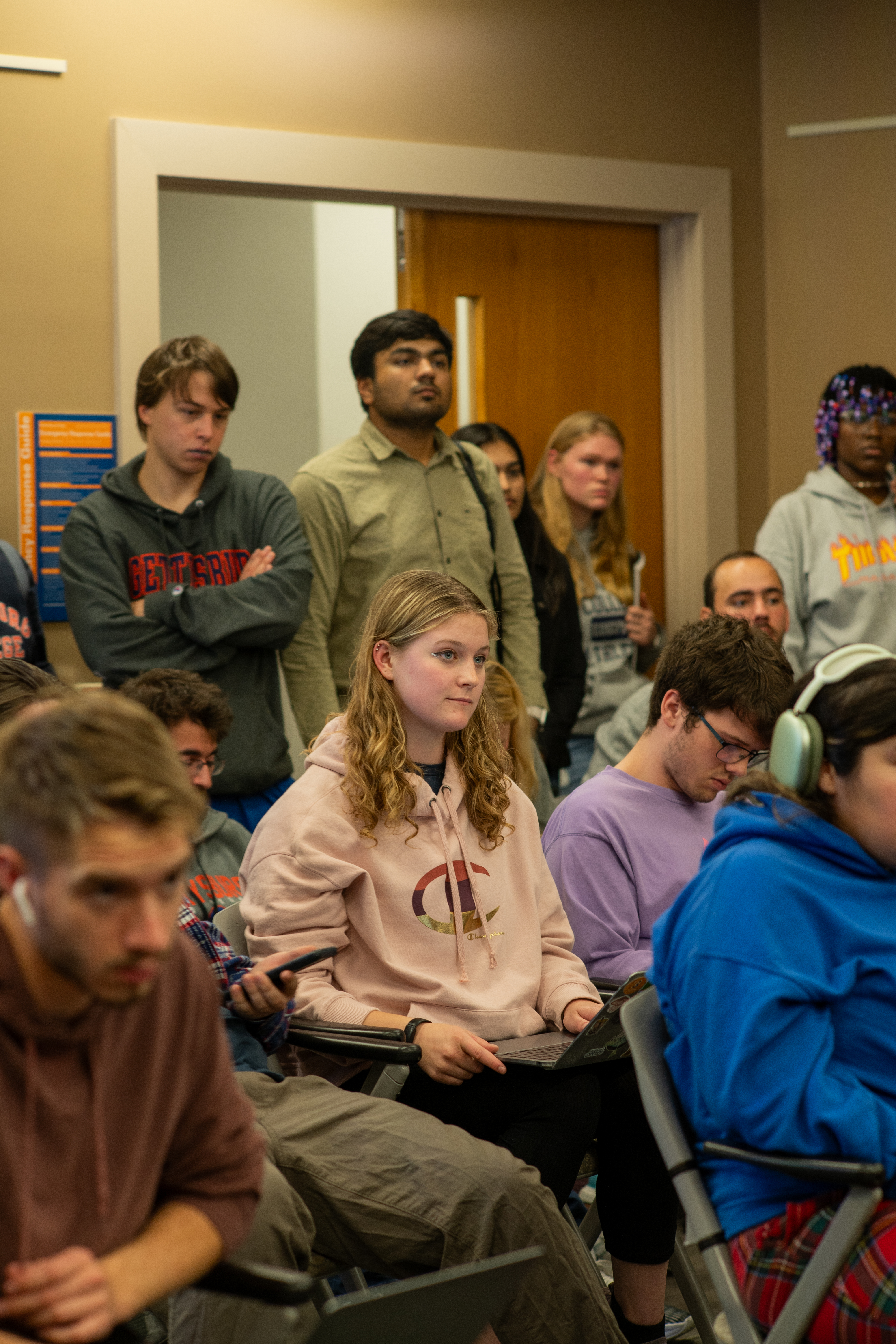 Students listening to the presentation by President Iuliano, Dean Ehrlich, and Provost Bookwala. (Photo William Oehler/The Gettysburgian)