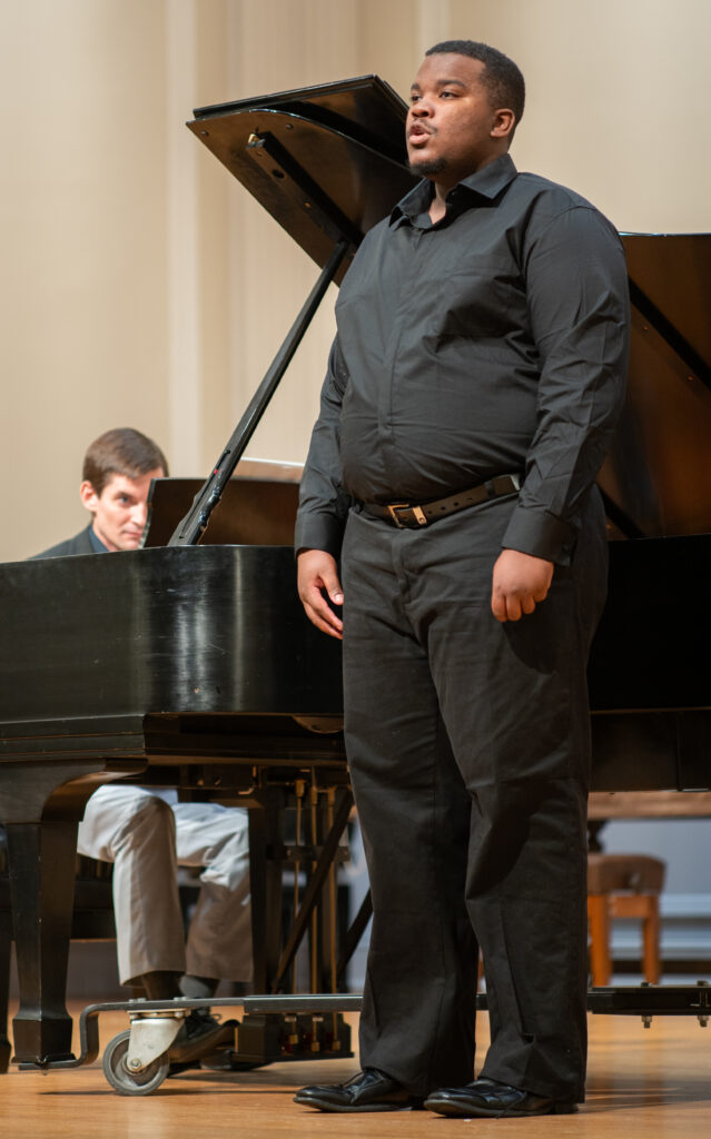 Zachary Ford '25 performing. (Photo William Oehler/The Gettysburgian)