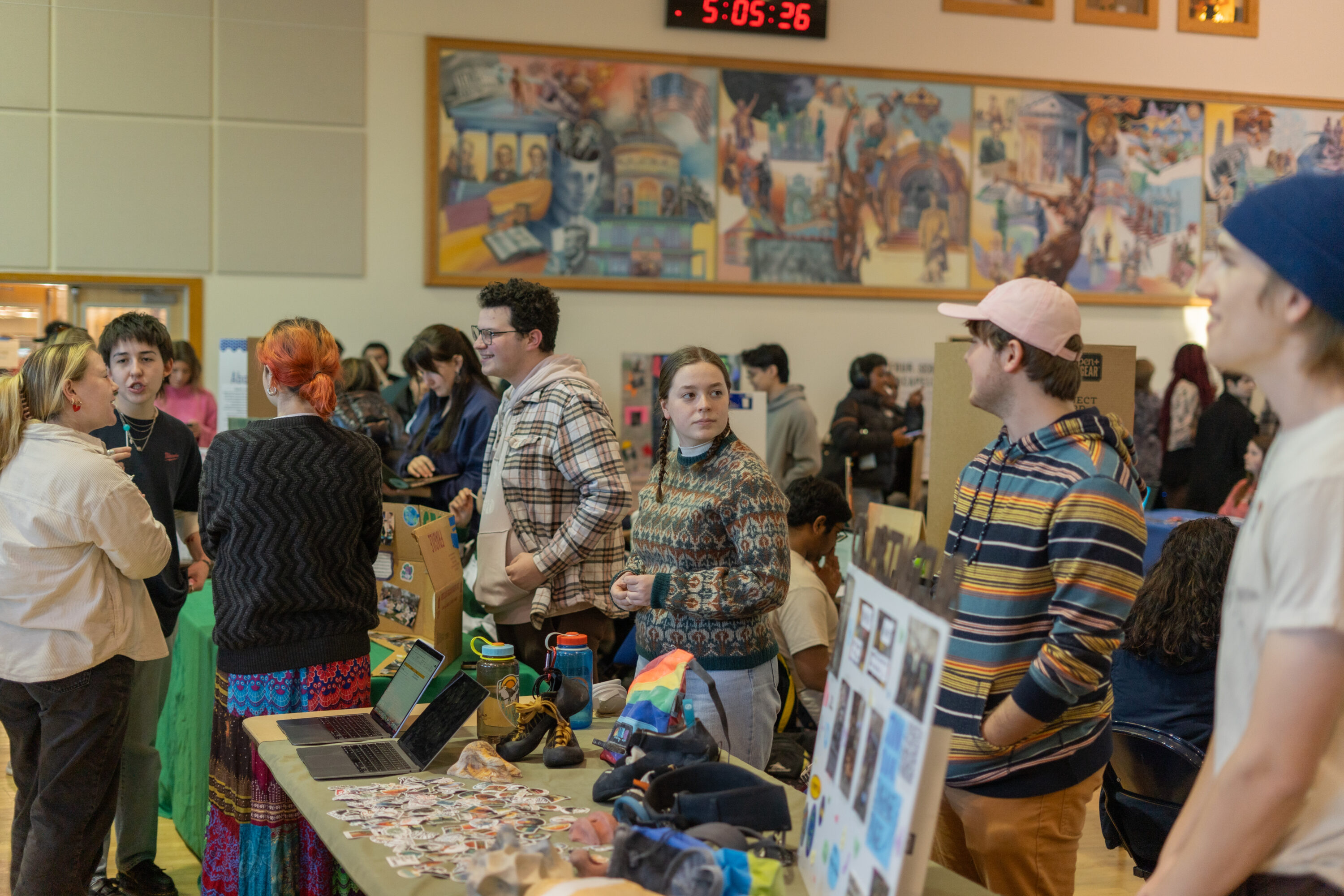 Over ninety clubs, campus offices and organizations were present at the activities fair. (Photo William Oehler/The Gettysburgian)