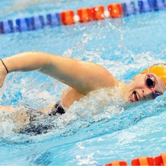 Women’s swimming trumps McDaniel 118-62