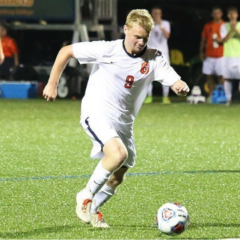 Men’s soccer close season with a win
